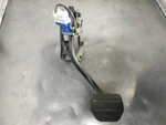SKB500031 Brake Pedal 374687 Land Rover Discovery 2.7 Td V6 Cat 2004. Fixed Price $28.81.