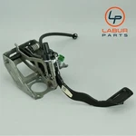M156 Maserati 14-17 Quattroporte Ghilbi Brake Food Pedal Pad Assembly C1057. Fixed Price $118.29.