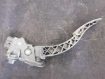 Dodge Caliber 2007 Accelerator Gas Pedal 261726. Fixed Price $47.00.