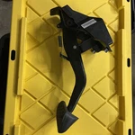 07-13 Mercedes S550 W221 Brake Pedal Stop Bracket Support Unit A2212900301 Oem. Fixed Price $45.00.
