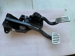New 20-23 Tesla Model Accelerator And Brake Pedal Pad Assembly 1188691-01-B. Fixed Price $94.50.