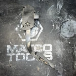 04 Ford F150 Gas Accelerator Pedal Bracket 4L34-9F836-AH Oem. Fixed Price $34.99.