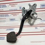 02-12 Land Rover Range Brake Stop Pedal Assembly With Bracket Oem. Fixed Price $40.45.