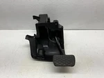 2006 Mercedes Benz E350 Front Left Driver Side Brake Pedal Assembly, Oem LOT027. Fixed Price $42.00.