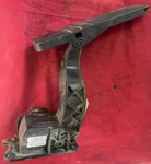 14 Frt Throttle Pedal Fuel, Accelerator A01-33398-001,WILLIAMS Control 133284. Fixed Price $89.99.
