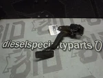 2004 - 2005 Gmc 2500 6.6 Lly Diesel Duramax Fuel Pedal Auto Oem. Fixed Price $59.95.