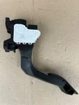 17 - 21 Jeep Compass Gas Accelerator Pedal Throttle Pad Oem New 68599991AA. Fixed Price $49.00.