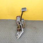 2019-2022 Volvo XC40 Brake Stop Pedal W/ Bracket Oem 32265012. Fixed Price $60.30.