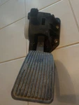 Electronic Throttle Accelerator Pedal From 2006 Ford F250SD 5.4L 11521269. Fixed Price $40.00.