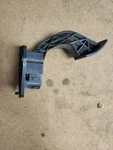 2024 Kenworth T480 69K Throttle Pedal Paccar D21-6033-500 Oem. Fixed Price $290.00.
