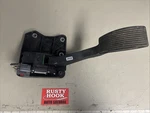 2005 Ford Expedition Accelerator Gas Pedal Assembly 5L149F836DE. Fixed Price $67.69.