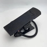 D21-6024 Genuine Paccar Throttle Pedal Assembly. Fixed Price $903.89.