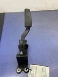 2017 - 2020 Maserati Levante Oem Accelerator Gas Pedal Assembly 06700372500. Fixed Price $38.25.