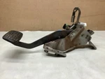 Lexus RX400H Hybrid 2006 Brake Pedal Factory. Fixed Price $68.30.