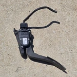 2006 Nissan Pathfinder Gas Accelerator Pedal Assembly W/ Sensor Oem 18002-EA000. Fixed Price $60.00.