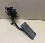 2003 2004 Ford F250 350 6.0 Diesel Fuel Pedal 3C44-9F836-AC Oem. Fixed Price $54.99.