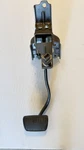 2016-2018 Kia Sorento Brake Pedal Stop Light Switch Assembly Oem 32800-C6110. Fixed Price $48.49.