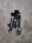 Mercedes C240 01-05 W203 Manual Trans M/t Clutch & Brake Assembly Pedalbox. Fixed Price $267.99.