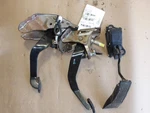 2006-2011 Honda Civic Clutch Brake & Gas Pedal Assembly. Fixed Price $175.00.