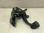 Volkswagen Beetle 2010 Brake Stop Pedal W/ Mount Support Bracket Factory. Fixed Price $51.90.