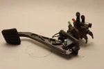 2008-17 Freightliner Cascadia 125 Brake Pedal W/ Bendix Foot Air Valve Oem. Fixed Price $149.00.