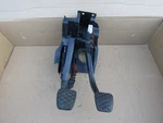 5 Ercedes-benz W203 C180 320 Brake Clutch Pedals Manual Transmission. Fixed Price $85.00.