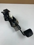 2013-2020 Infiniti JX35 QX60 Brake Pedal Pad Assembly W/ Bracket Oem. Fixed Price $37.05.