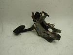 Brake Pedal Avalon 2013 Toyota 2.5L 4CYL Foot Pad Lever Bracket Oem. Fixed Price $56.99.