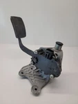 2006 Lincoln Mark Lt Power Brake And Gas Pedals. Fixed Price $148.20.