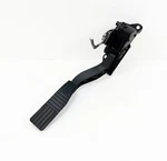 2008-2010 Saturn Vue Accelerator Pedal With Module & Sensor Oem 20784691. Fixed Price $49.95.