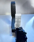 2009-2015 Audi Q5 Q7 Accelerator Pedal W/ Sensor 7L0-723-507-D Oem. Fixed Price $49.99.