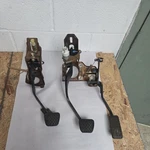 94-01 Acura Integra 92-00 Civic Gas Brake Clutch Pedal Assembly Manual 5 Spd. Fixed Price $159.99.