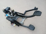 1999-03 Bmw E39 540I M5 Clutch Brake Gas Pedal Drive-by-wire Assembly W/switches. Fixed Price $269.00.