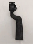 Western Star Dual Analog Accelerator Pedal P/n A01-33220-000, 01-34090-000. Fixed Price $135.45.