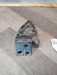 2003-2006 Ford Expedition Oem Throttle & Cruise Cable Mount Bracket 2L14-9728-AA. Fixed Price $19.44.