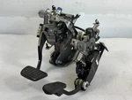2002-2006 Lexus ES330 Brake And Gas Pedal Assembly Oem. Fixed Price $185.00.