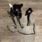 05-09 Ford Mustang Gt Manual Clutch Brake Complete Pedal Assembly Oem S197. Fixed Price $249.88.