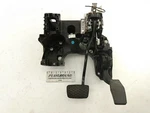 Saab 9-5 Brake And Gas Accelerator Pedal Assembly Fits 10-11 2010 2011. Fixed Price $56.23.
