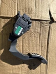2004 - 2006 Volkswagen Phaeton Gas Pedal Accelerator 3D1721503H Oem V23. Fixed Price $29.00.