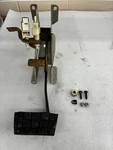 1992-1996 Chevrolet Corvette C4 Automatic Brake Pedal Assembly Oem Hardware. Fixed Price $59.99.