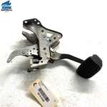 2018-2021 Toyota Camry Le Fwd 2.5L Brake Stop Pedal Assembly Oem. Fixed Price $67.49.