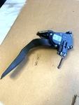 2007-2011 Silverdo / Sierra 1500 Accelerator Pedal Gm 2583286. Fixed Price $73.95.