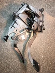 2011-2019 Ford Explorer Brake & Accelerator Pedal Assembly Oem DB53-9F836-AB. Fixed Price $200.00.