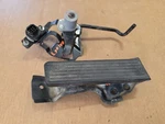 Used 2015 Isuzu Npr Diesel Accelerator Pedal As Shown Ship Los Angeles 4HK1. Fixed Price $260.13.