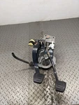 16-22 Chevrolet Camaro Brake & Clutch Pedal Assembly 23105888 Oem 1172576. Fixed Price $140.00.