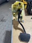Bmw Series E61 E60 Brake Pedal Automatic Transmission 6759950 6759947 60K Miles. Fixed Price $29.12.
