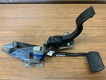 2012-2014 Ford Focus Brake And Gas Pedal Assy BV61-2467-HB Oem **. Fixed Price $25.00.