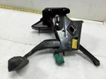 Volkswagen Beetle Convertible 2004 A/t Brake Pedal Assy Factory. Fixed Price $48.45.