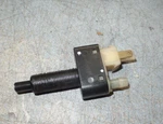 1985-1991 Corvette Cruise Control Oe Vacuum Switch, Gm 14043256. Fixed Price $15.99.