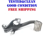 2012 - 14 Mercedes C300 W204 Brake Pedal 2042902101 Oem. Fixed Price $29.95.